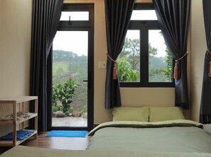 Room - Mountain Nest Villa Dalat - BBQ, Cloud Hunting, Camping (Lac Duong District)