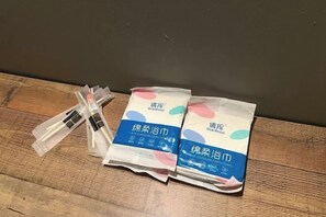 Bathroom amenities - Entire Unit & 2BR Near Legoland (Iskandar Puteri)