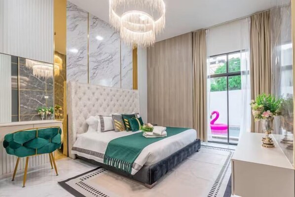 Cribs/infant beds - The Velvet Cove Pattaya (Pattaya)