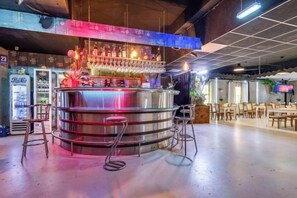Bar (on property) - GreenApartments (Chorzow)