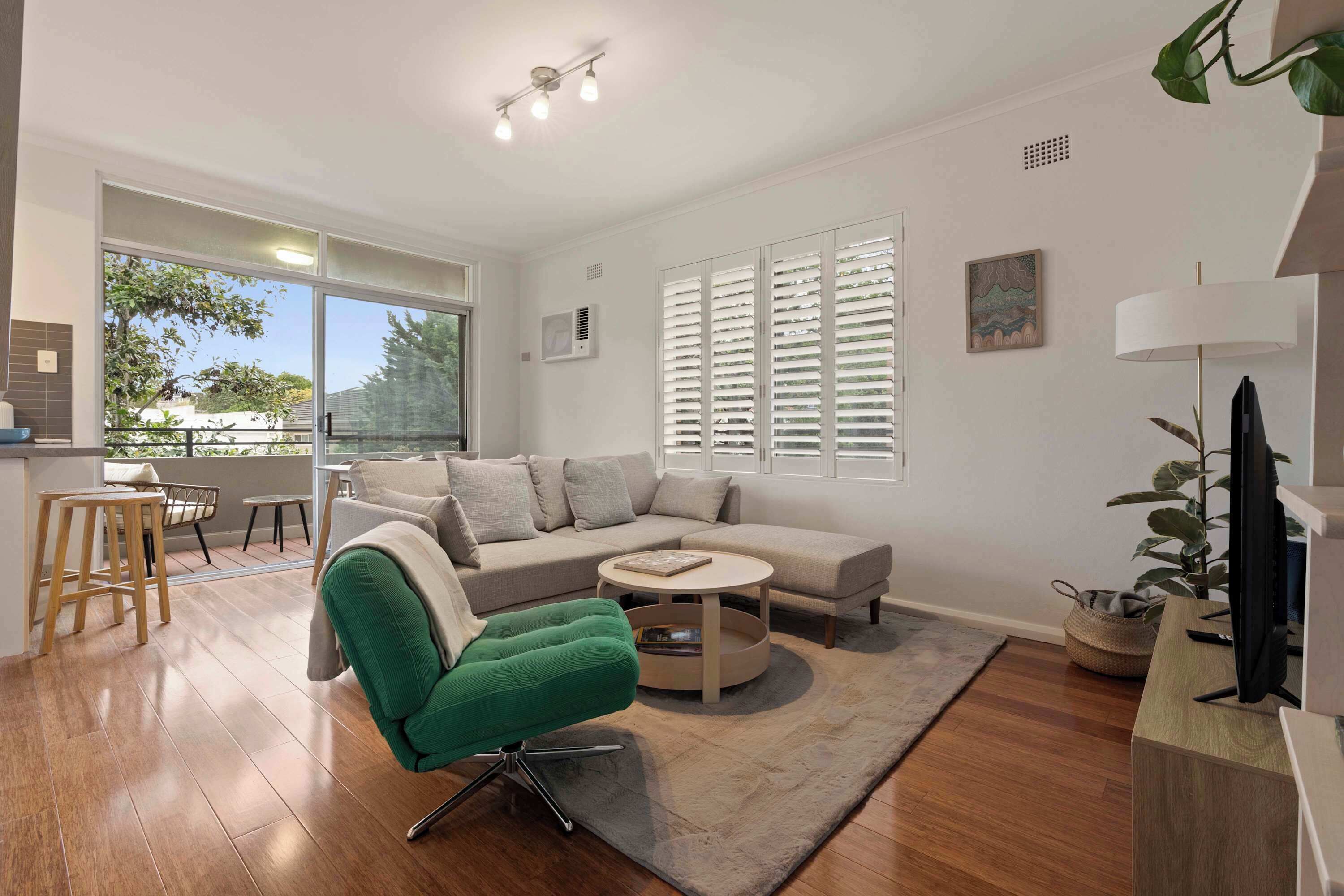 Televisio, työhuone