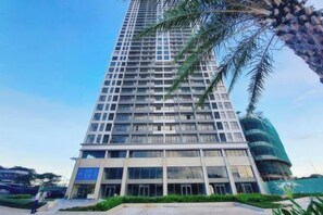 Unclassified image, 5 of 12, button - Lavida Plus Apartments near SECC (Ho Chi Minh City)