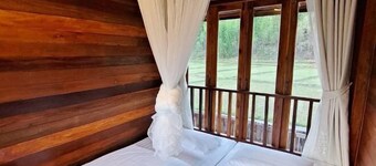 Chan Rak Khao Villa