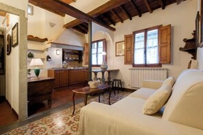Cots/infant beds - Yome - Your Home in Florence (Florence)