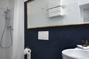 Cots/infant beds - Yome - Your Home in Florence (Florence)