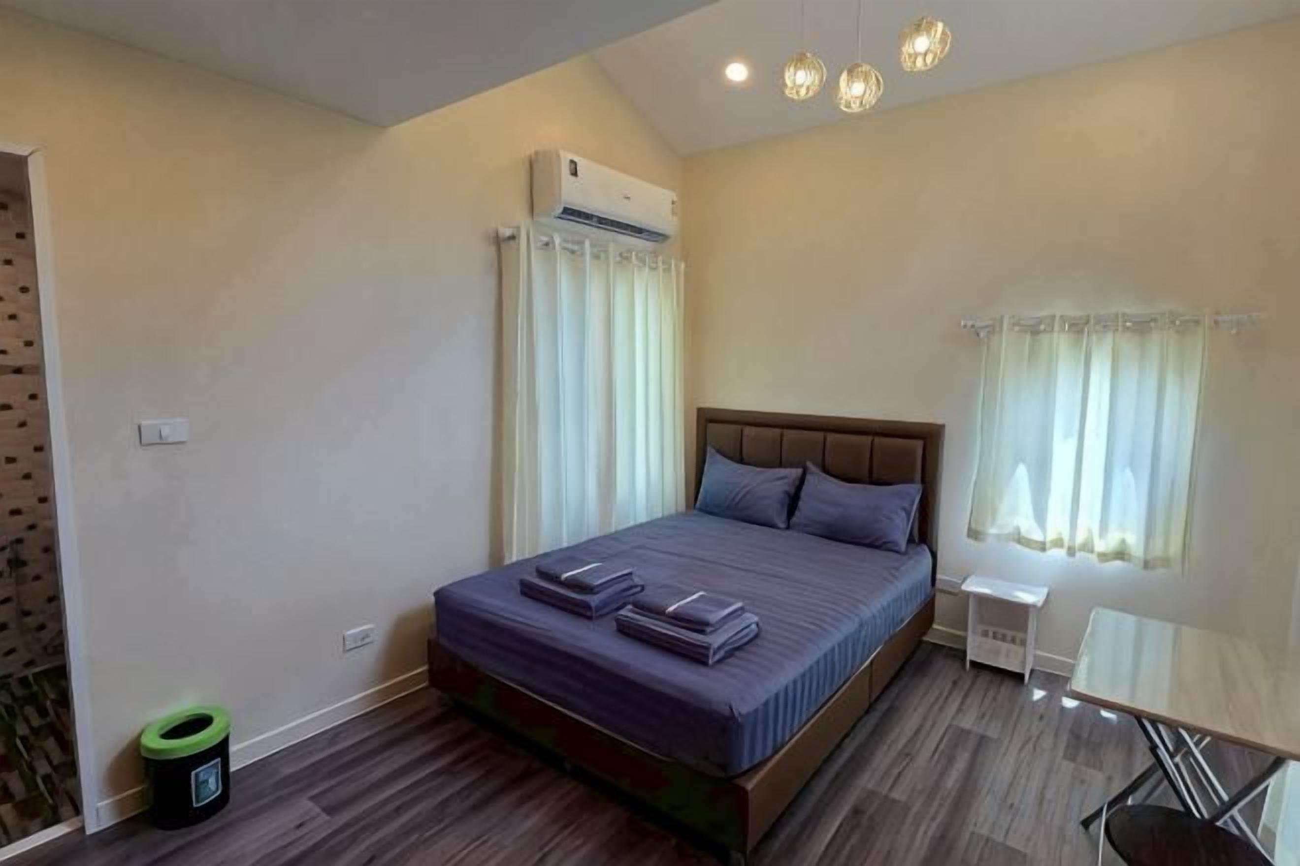 Rollaway beds