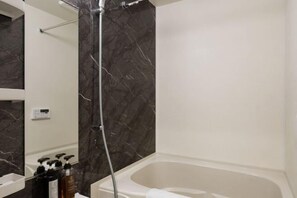 Room - Hotel Emir (Tokyo)