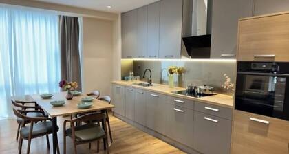 May Seven Hotel and Suites