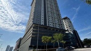 Unclassified image, 2 of 35, button - #DP1, Cozy Park View Stay Above DPulze Mall (Cyberjaya)