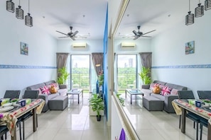 Interior - Dpulze Cozy Homestay, 1-5 Pax - DP1 (Cyberjaya)