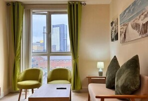 Living area - Two-bed Luxury Apartment B12LS by Live Comfortably (Birmingham)