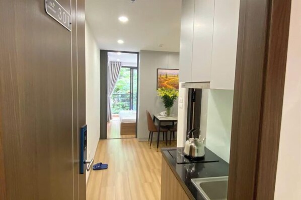 Room - Era Apartment Trung Liet (Hanoi)