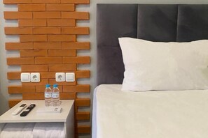 Room - Swiss-Belexpress Rest Area KM 164, Cipali (Jatiwangi)