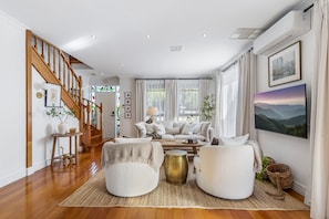 غرفة المعيشة