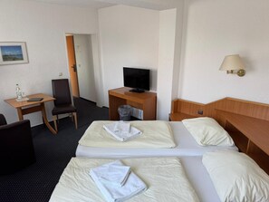 Quarto triplo standard | Wi-Fi de cortesia