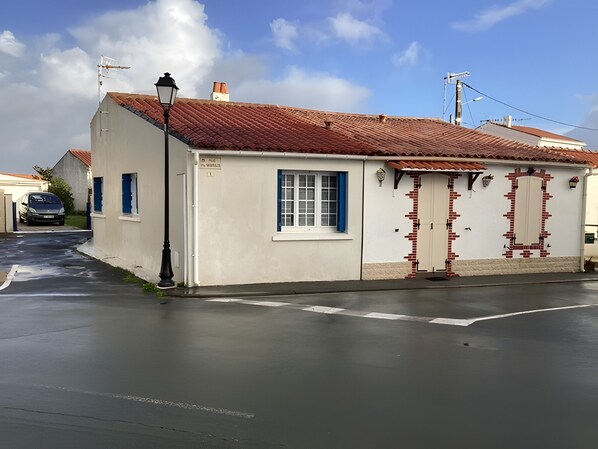 Exterior