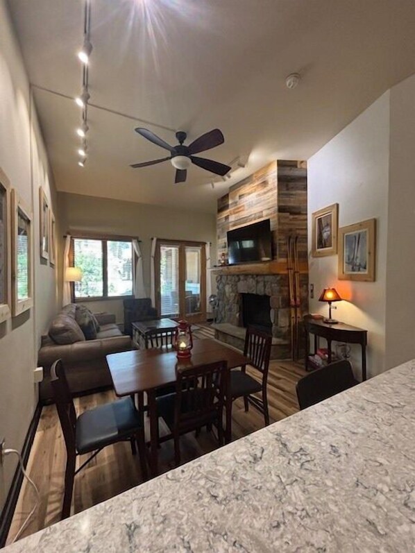 Condo, 1 Bedroom | Living area | Streaming services - Arapahoe Lodge-1br And Murphy Condo -kids Ski Free 1 Bedroom Condo (Keystone)