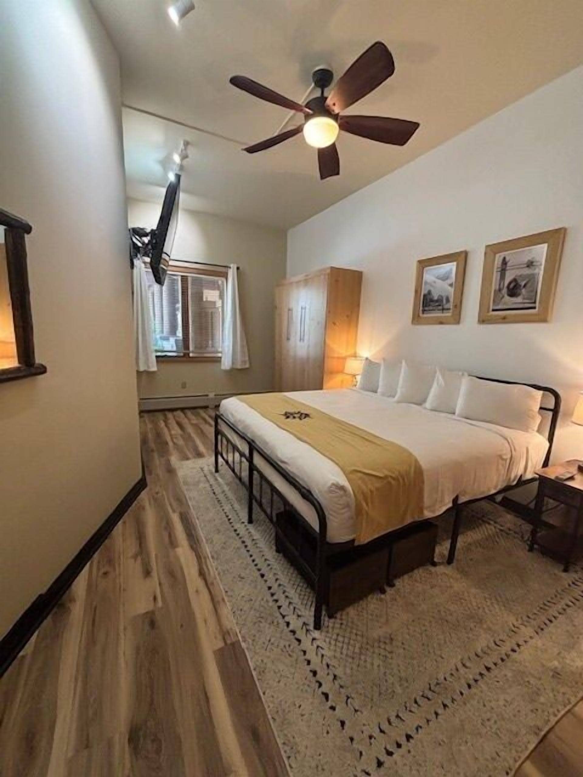 Condo, 1 Bedroom | 1 bedroom, iron/ironing board, free WiFi