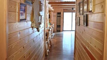 House, 3 Bedrooms | Interior