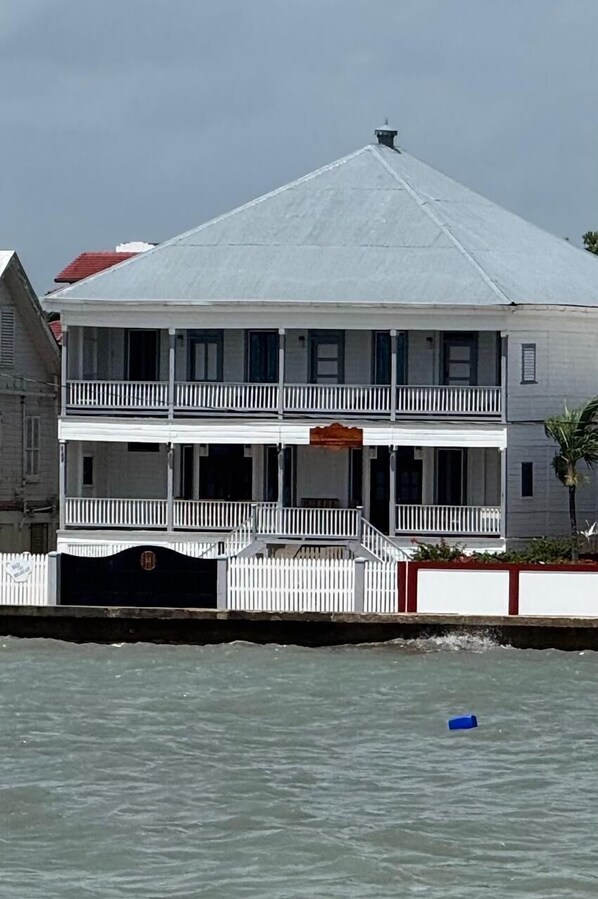 Front of property - The Ambassador's Terrace (Belize City)