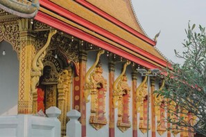 Unclassified image, 2 of 21, button - Heuangpaseuth Hotel (Luang Prabang)