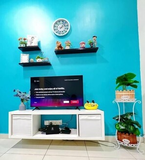 Children's area - THE BLUE HOUSE (Asam Kumbang)