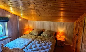 4 Schlafzimmer, Bügeleisen/Bügelbrett, WLAN, Bettwäsche