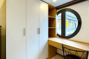 Meeting facility - Lunaria Maison - Local Side (Ho Chi Minh City)