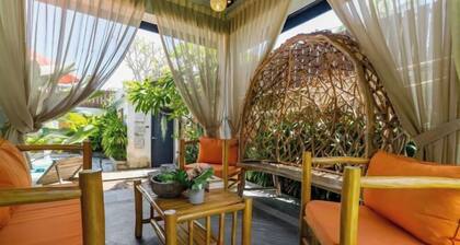 The Kembali Luxury Villa - Melaka 5 Bedroom