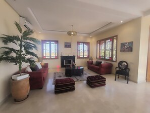 Interior - Domaine du souffle d'Amaïa  (Sidi Abdallah Ghiat)