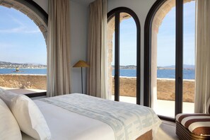 In-room safe, blackout curtains, iron/ironing board, free WiFi - Zannier Île de Bendor  (Bandol)