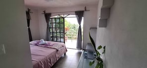 Standard Single Room, Balcony, Lagoon View