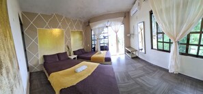 Chambre Double Familiale, vue lagon | Wi-Fi gratuit, draps fournis