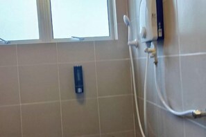 Free toiletries, hair dryer - Forget-Me-Not Pangkor Homestay 70 (Pangkor)