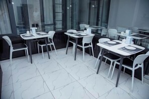 미분류 이미지, 2/21장, 버튼