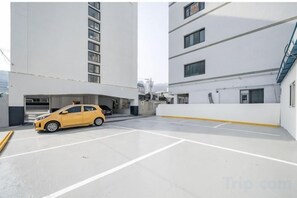 Unclassified image, 2 of 31, button - Masan Den Basta hotel Gyeongnam Uni (Changwon)