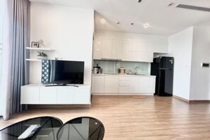 Room - Nanahousing-Vinhomes Skylake Luxury Apartments (Hanoi)