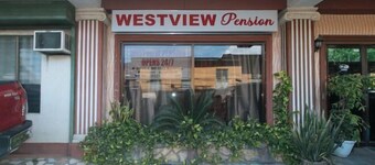 Westview Pension by RedDoorz