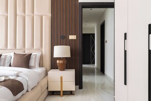 Luxury Apartment, 3 Bedrooms, Private Pool, City View | Individually decorated, individually furnished, desk, laptop workspace - SIMPLY COMFORT Chic 3 Br Apartment with Private Pool (Dubai)
