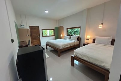 Chan Chun Home