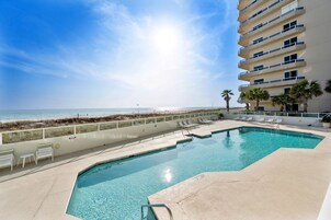 Signature Condo, 2 Bedrooms, Pets Allowed, Beach View | Balcony view