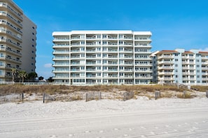 Exterior - Silver Beach 104 PET FRIENDLY! (Orange Beach)
