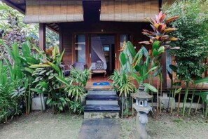 Room - The Lavana Jhonny Kibung Villas Lembongan (Bali)