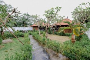 Gambar tidak terklasifikasi, 4 dari 23, tombol