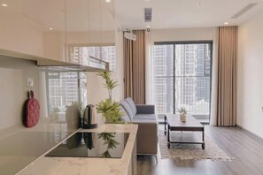 Room - Sunshine Apartment (Hanoi)