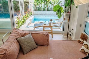 Unclassified image, 5 of 36, button - Bangkok four bedroom pool villa (Bangkok)