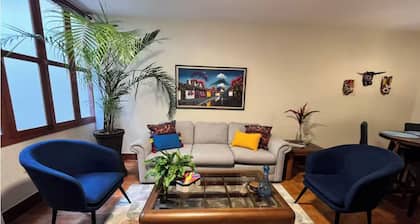 Excellent location in Antigua for 4 guests