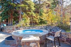 Outdoor spa tub - Breckenridge 23 - Two Bedroom House, Sleeps 6 (Breckenridge)