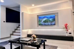 Room - Pattaya Tay Emperor Holiday townhouse (Pattaya)