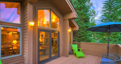 Breckenridge 52 - Seven Bedroom Villa, Sleeps 16